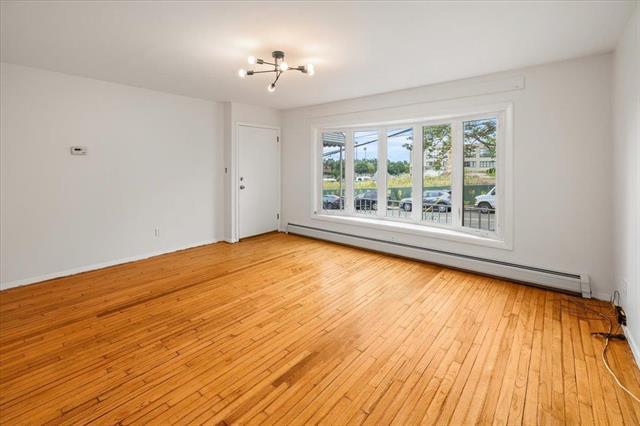 Building Photo - 430 Bramhall Ave