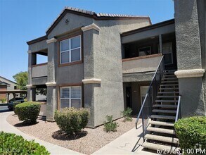 Building Photo - 555 E Silverado Ranch Blvd