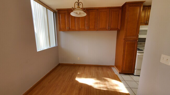 Building Photo - 6208 Agee St