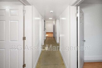 Building Photo - 936 Tennent Ave