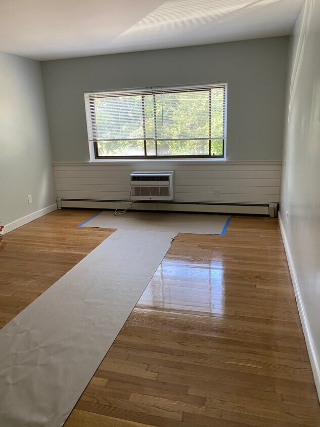 Foto principal - 580 Bridge St