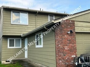 Building Photo - 1729 Salishan St SE