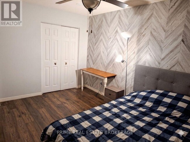 Photo du bâtiment - 1651 Jalna Blvd