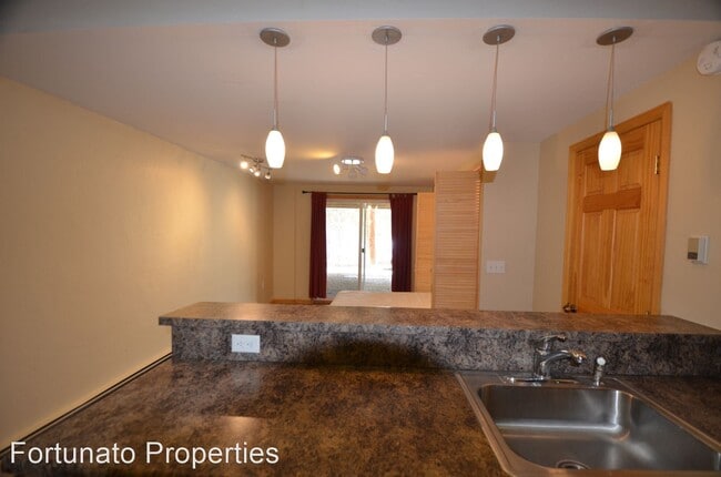 Building Photo - 125-125 Flintstone Ln