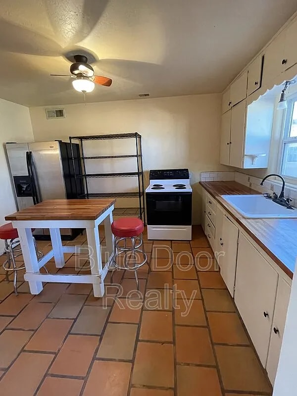 Foto del edificio - 1001 Jackson St SE