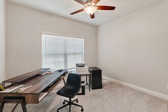 Building Photo - 17104 Coneflower Pl
