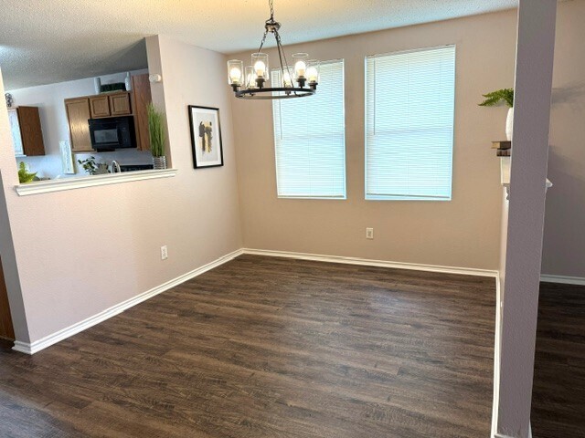 Building Photo - Open floorplan in Fort Worth 3/2/2