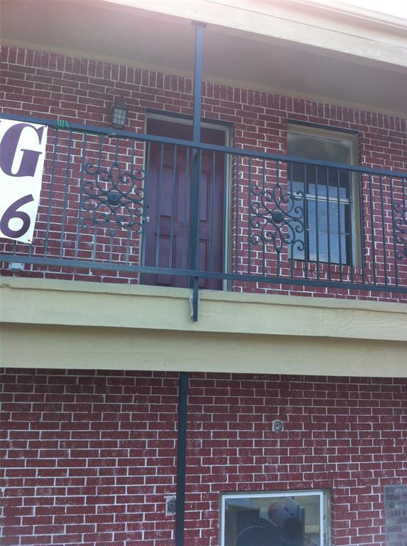 Foto del edificio - 314 E Hutchison St