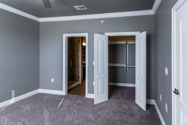 1BR, 1BA - The Richland - Bedroom - The Pointe Brodie Creek