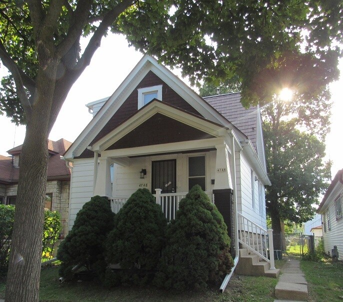 Primary Photo - 4748 N 40th St