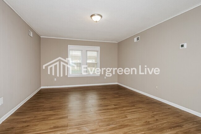 Foto del edificio - 3800 James Rd