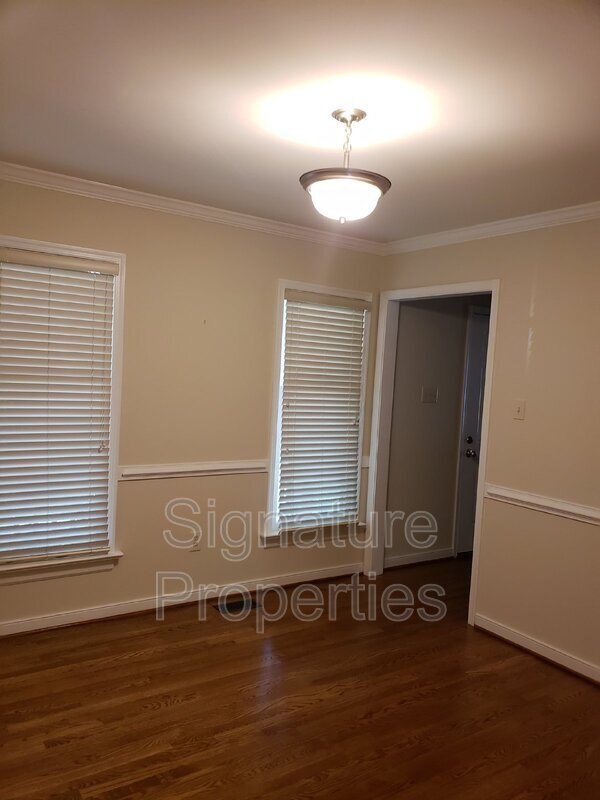 Building Photo - 9234 Fair Hill Ct