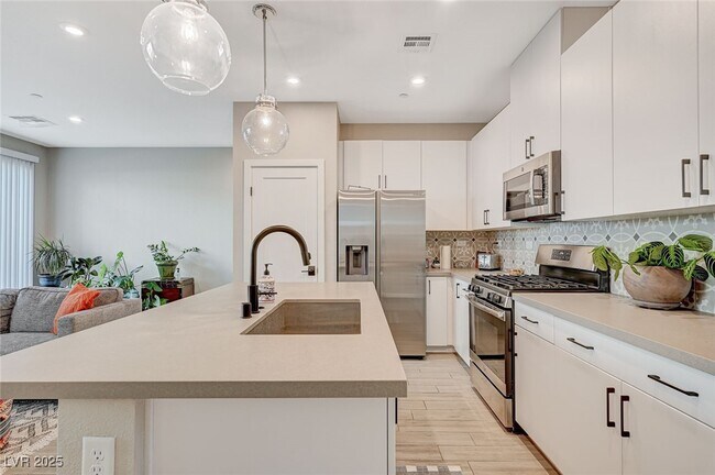 Foto del edificio - 9276 Desert Pearl Ave