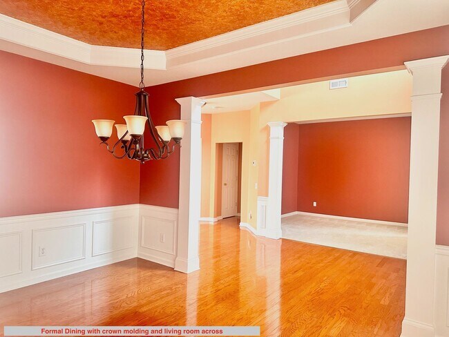 Building Photo - Beautiful home in Weston Glen!