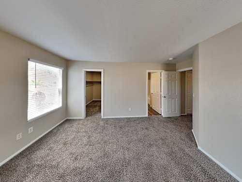Building Photo - 9515 Grand Fir Ct