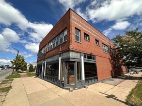 Building Photo - 2265 Delaware Ave