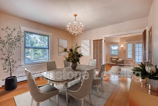 Foto del edificio - 867 N Ogden St