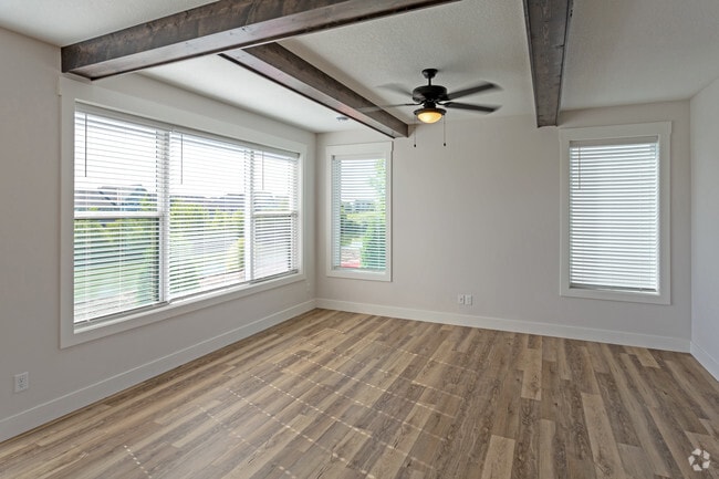 Interior Photo - Mills Creek