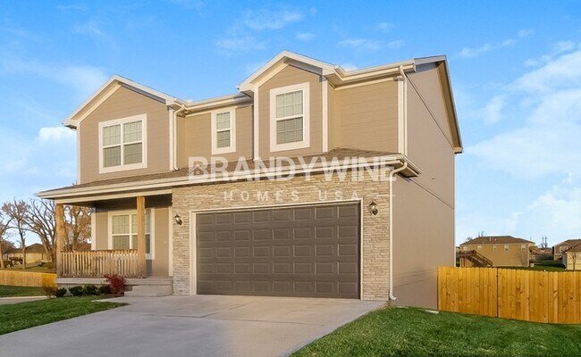 Foto del edificio - 711 Poplar Cir