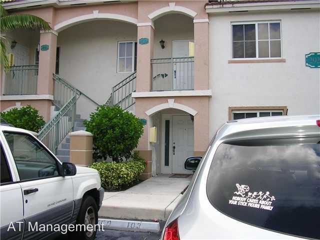 Foto del edificio - 2921 SE 13th Ave