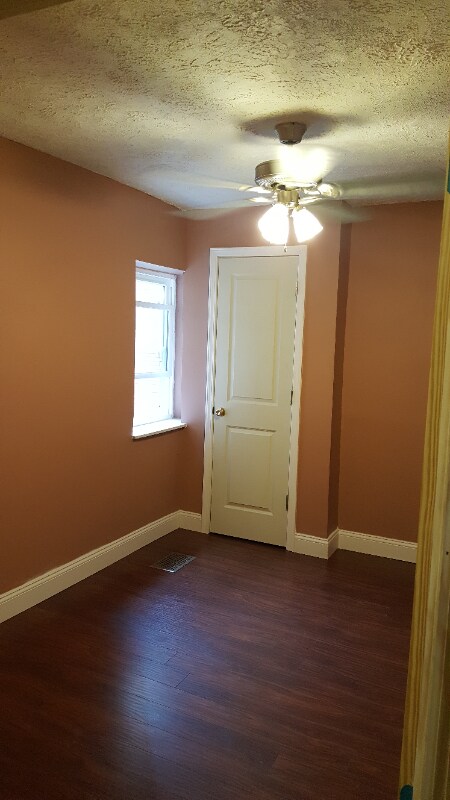 Foto del edificio - 431 Atwood St