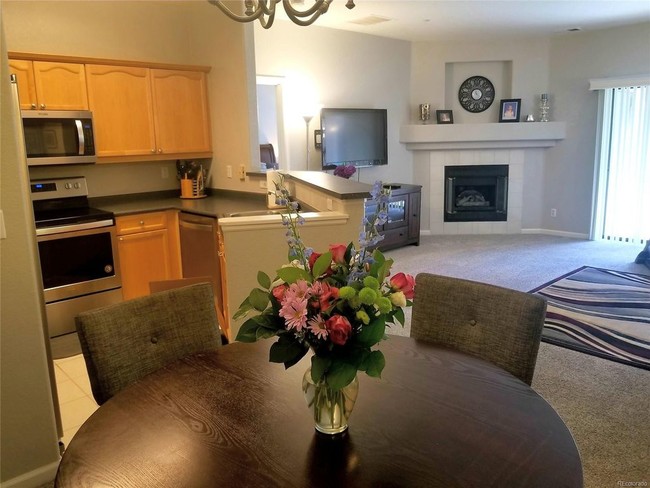 Building Photo - 7394 S Alkire St