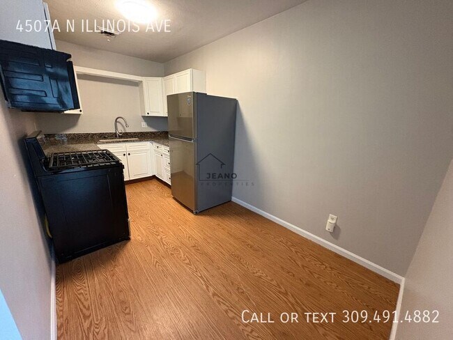 Foto del edificio - 4507 N Illinois Ave