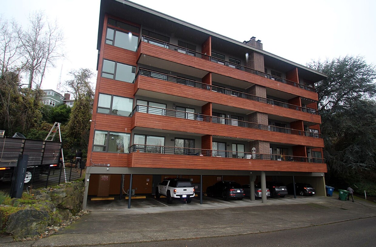 Foto principal - SEATTLE 2 BED, 1 BATH CONDO FOR RENT AVAIL...