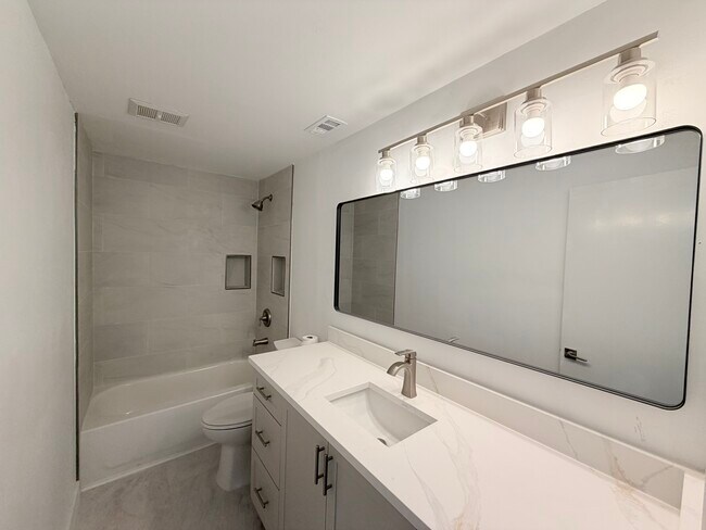 Foto del edificio - 537 Outrigger Ln