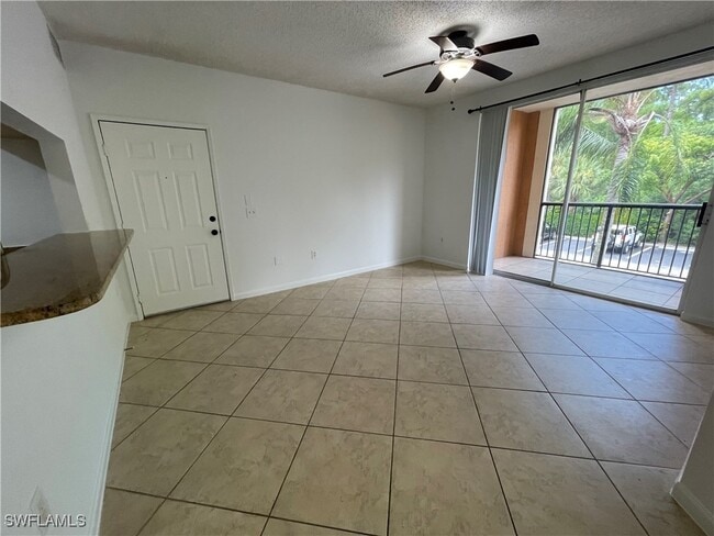 Foto del edificio - 1170 Reserve Way