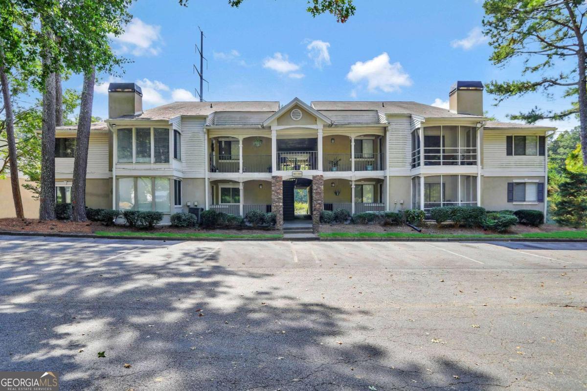 Primary Photo - 1801 Wingate Way