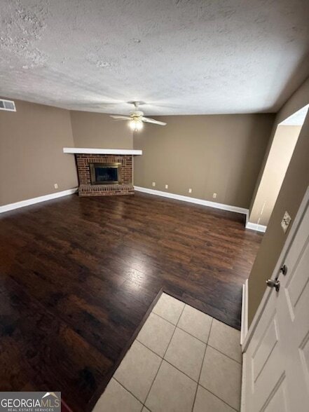 Foto del edificio - 3147 Murell Rd