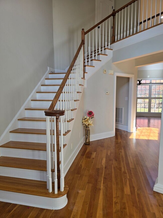 Foto del edificio - 3653 Pleasants Ridge Dr