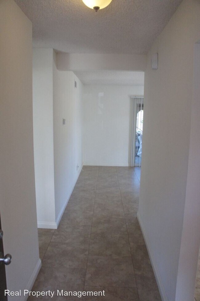 Building Photo - 3 br, 2 bath House - 820 AVOCADO LANE