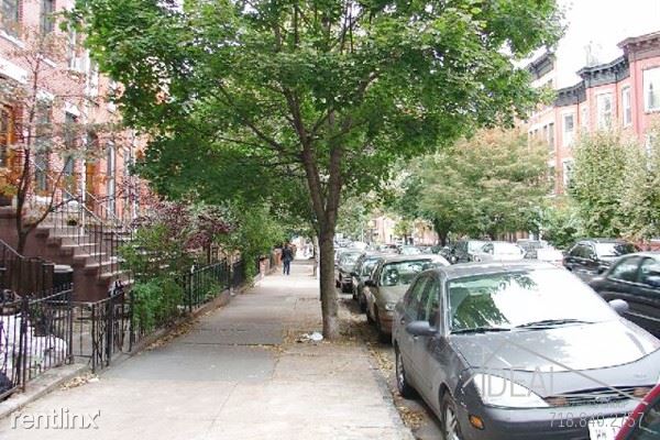 Building Photo - 41 Saint Marks Ave