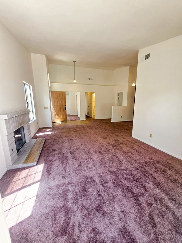 Building Photo - 980 Oakland Hills Dr