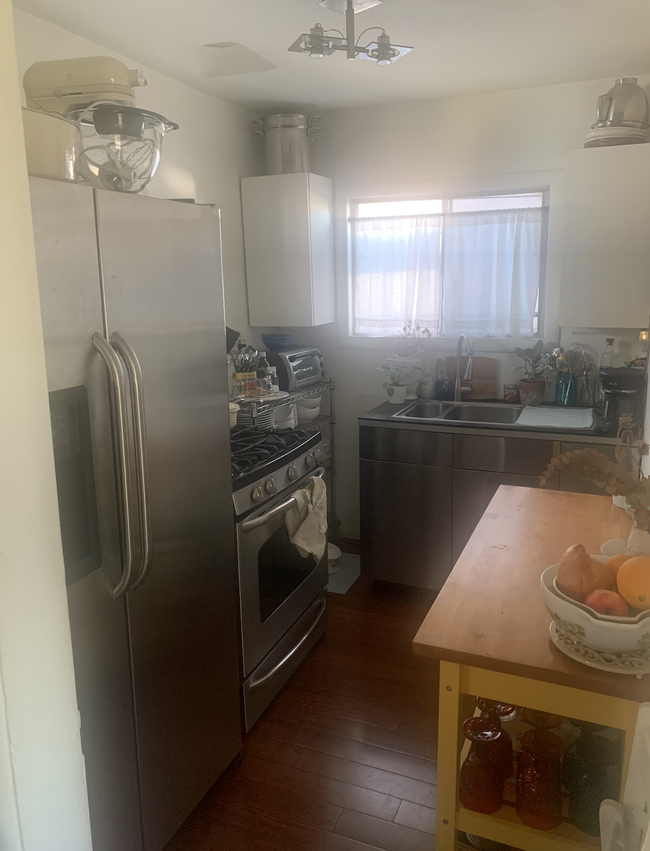 Kitchen- Energy Efficient Stainless Steel Refrigerator and Oven - 2810 Winter St