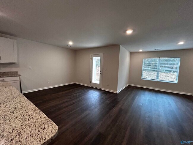 Building Photo - 9946 Sequoyah Cv Dr SE