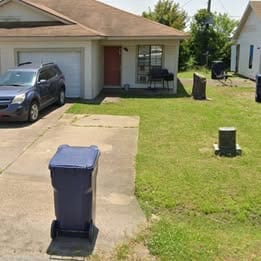 Building Photo - 143 S Gosnell St