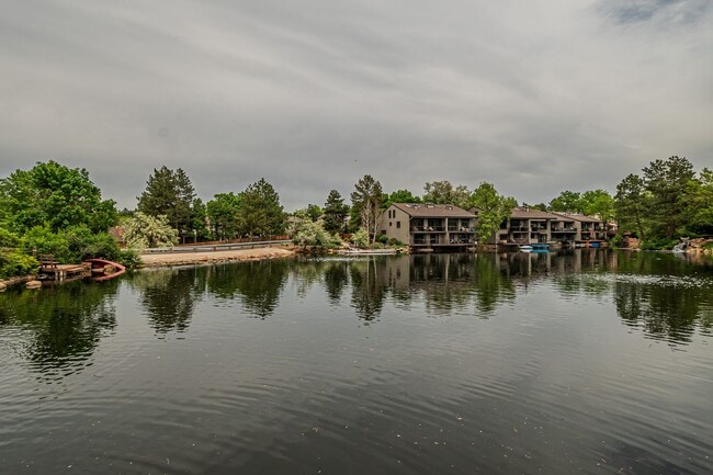 3BD, 2.5BA Arapahoe Lake Park Townhome Nea... - 3BD, 2.5BA Arapahoe Lake Park Townhome Nea...
