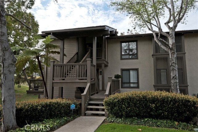 Building Photo - 46 Arboles
