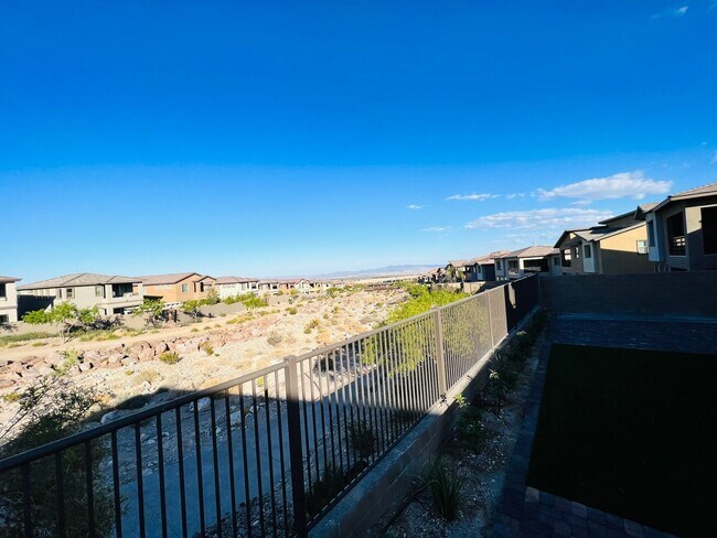 Foto del edificio - New Summerlin View