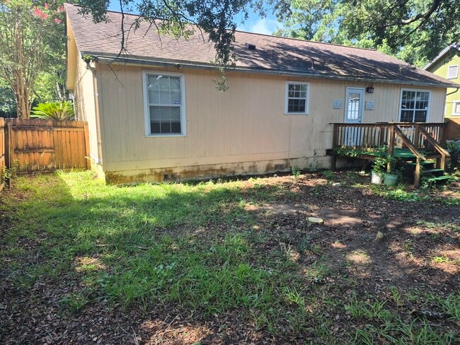 Building Photo - 4166 Laurel Oak Cir