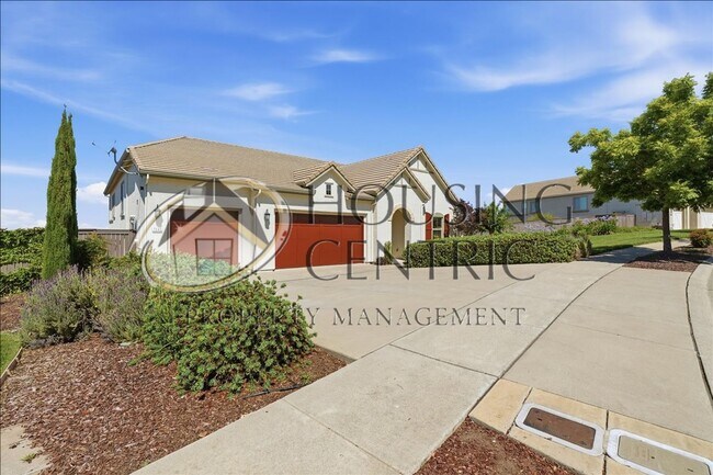 Foto del edificio - Executive Gated Rental with Stunning Views & Solar!