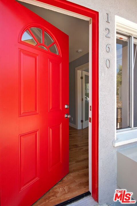 Foto del edificio - 1264 N Westmoreland Ave