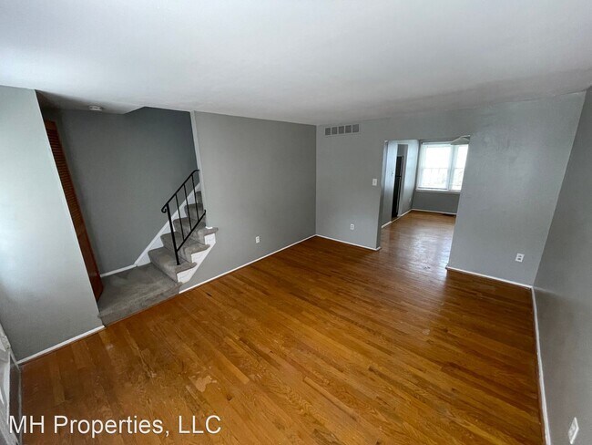 Building Photo - 3 br, 1.5 bath House - 15 Hartack Court