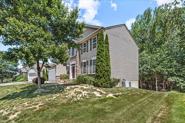 Building Photo - CLOSE TO I-95 & QUANTICO!