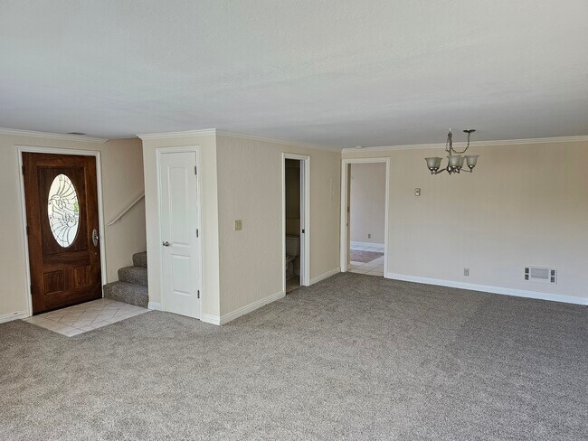 Building Photo - 21 Cresta Verde Dr