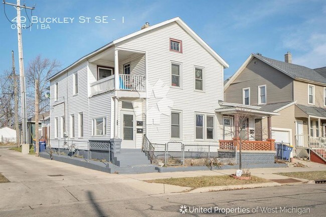 Building Photo - 49 Buckley St SE