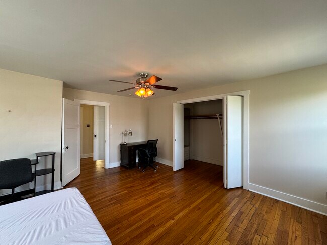 Foto del edificio - 5709 Melvin St